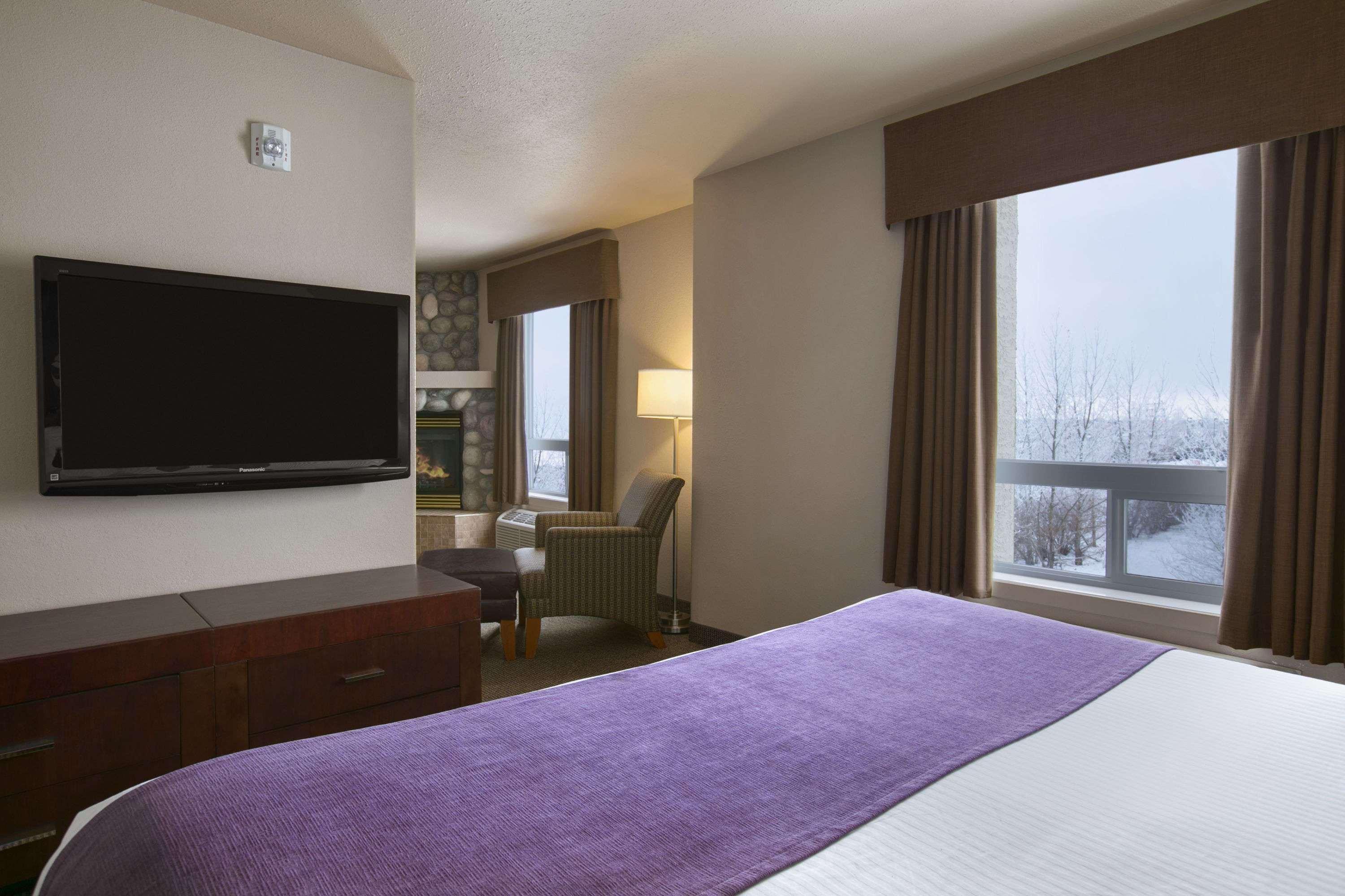 Days Inn By Wyndham Regina Dış mekan fotoğraf