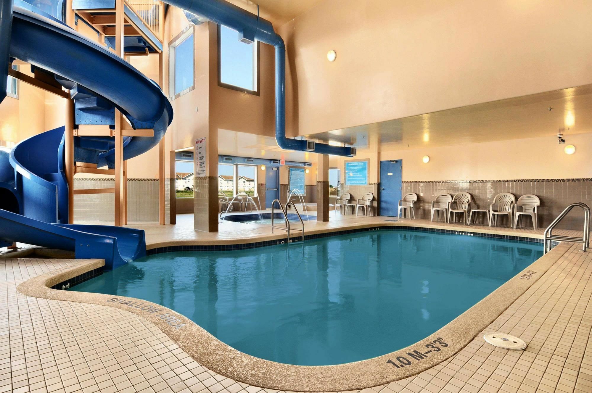 Days Inn By Wyndham Regina Dış mekan fotoğraf